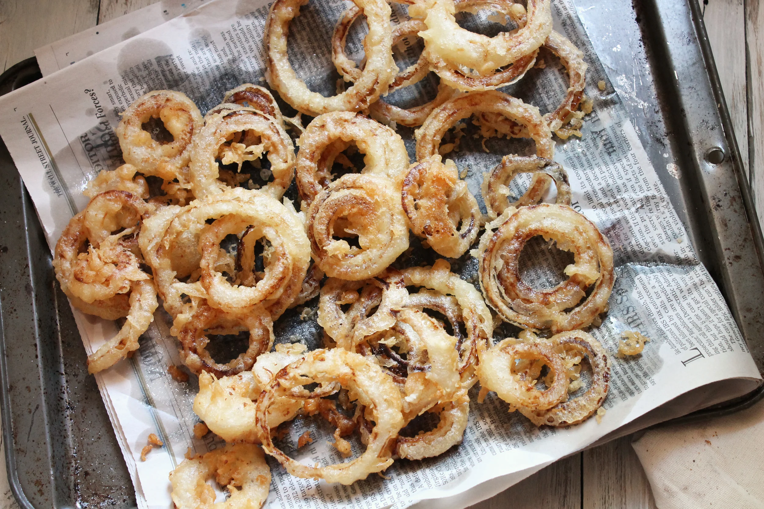 {BURGER BASH WEEK} Tempura Battered Onion Rings — Plate Fete